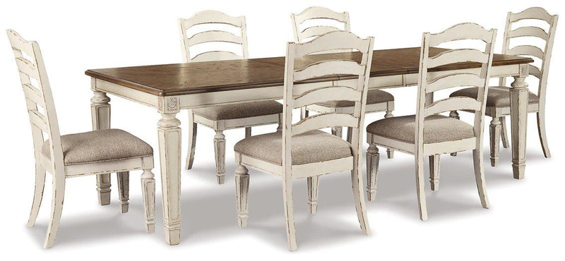 Realyn Dining Room Set