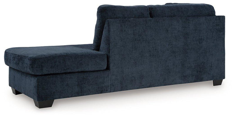 Aviemore Sectional with Chaise