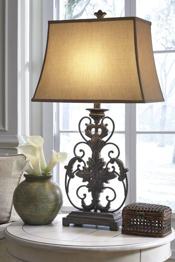 Sallee Table Lamp