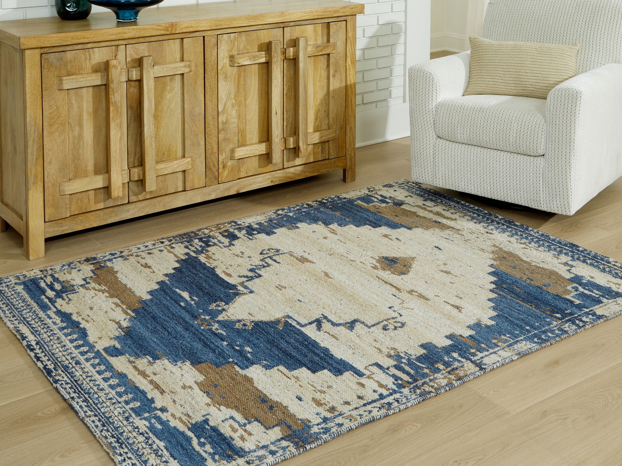 Varnler - Rug - Urban Living Furniture (Los Angeles, CA)