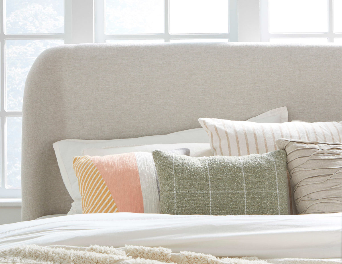 Penny - Linen Upholstered Platform Bed