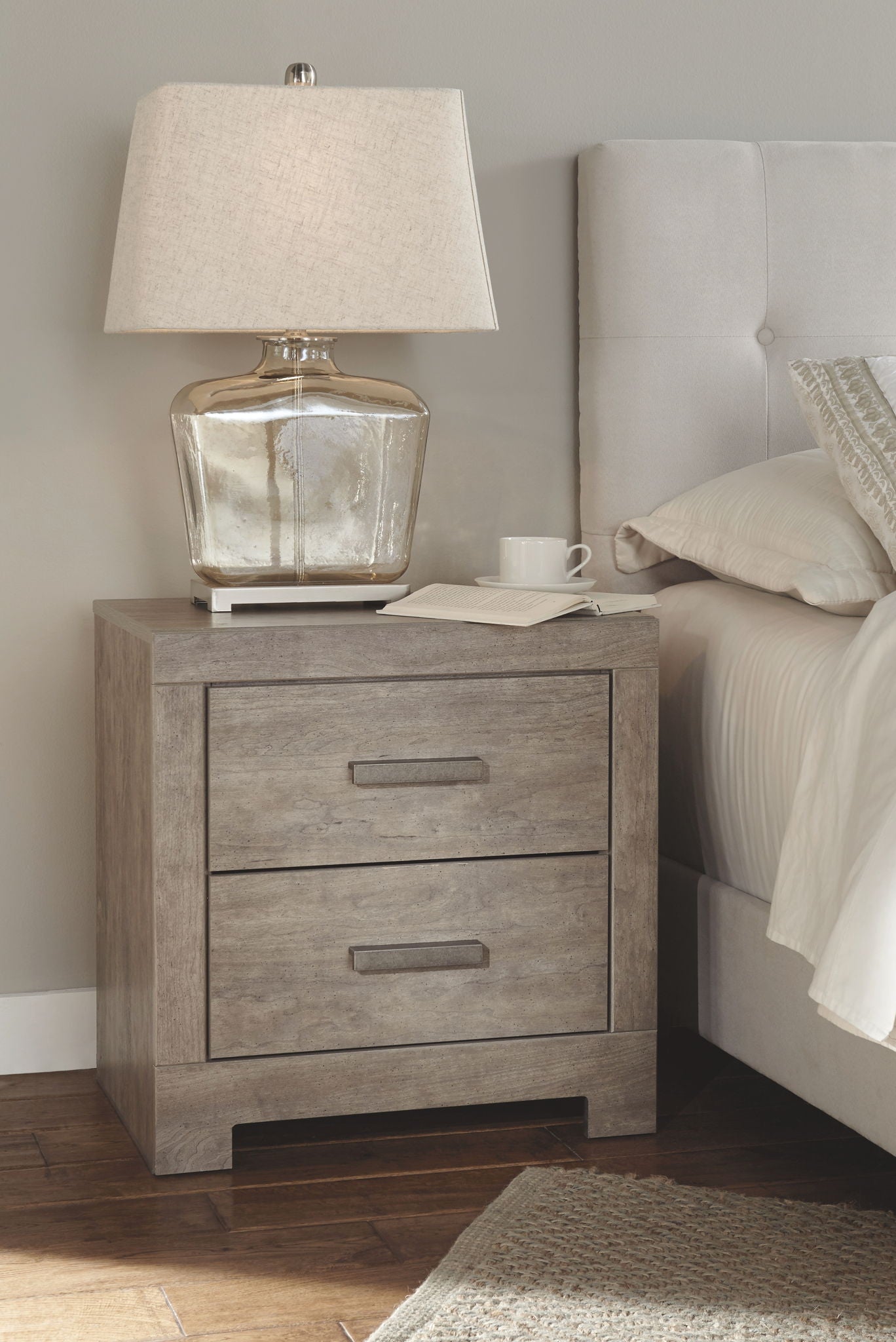 Culverbach - Gray - 5 Pc. - Dresser, Mirror, Queen Upholstered Bed, 2 Nightstands - Urban Living Furniture (Los Angeles, CA)