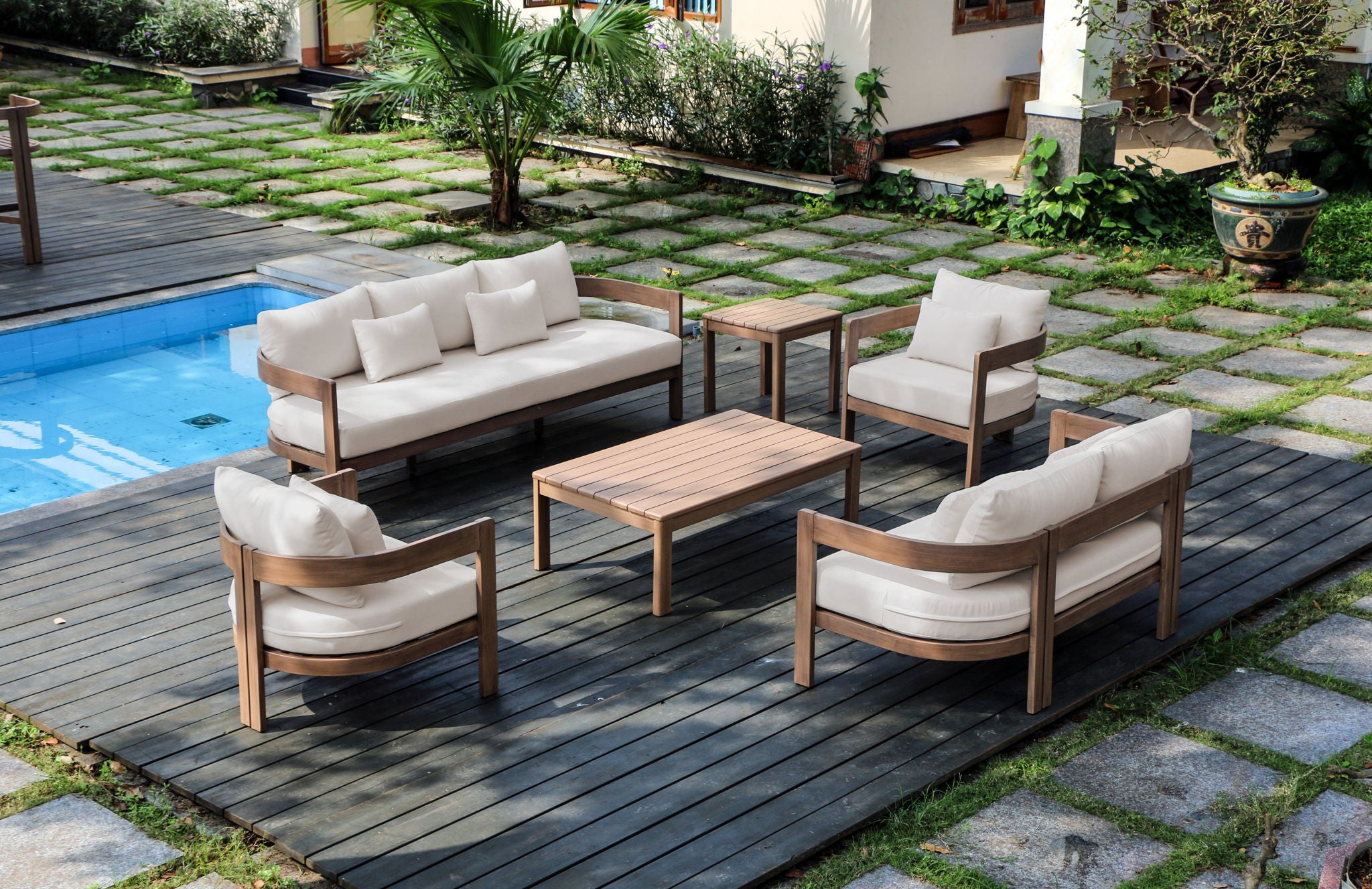 Newport - Water Resistant Fabric Upholstered Outdoor Patio Chair