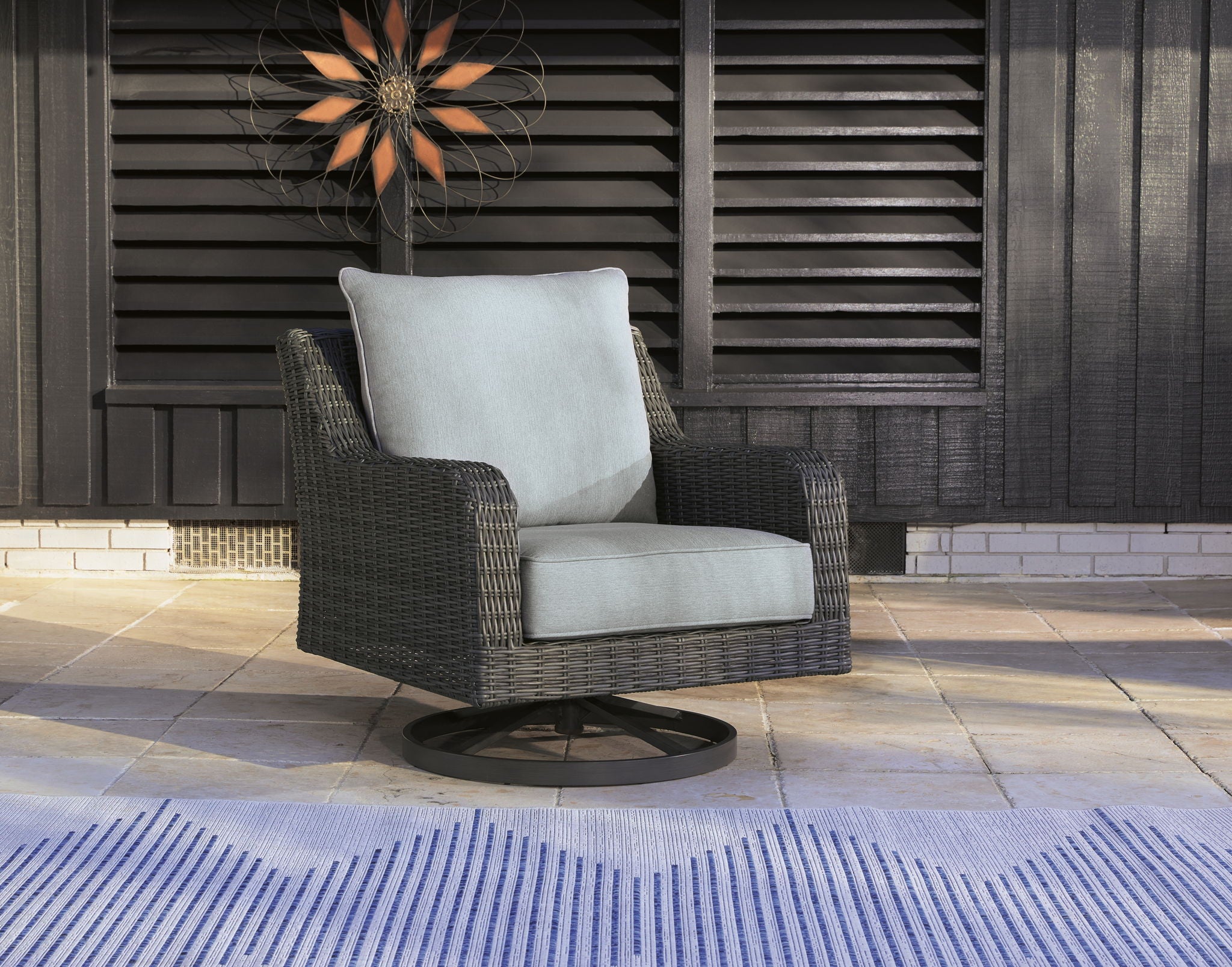 Elite Park - Gray - Swivel Lounge w/ Cushion - Urban Living Furniture (Los Angeles, CA)
