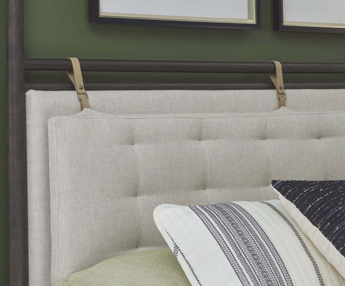 Rockport - Upholstered Poster Bed