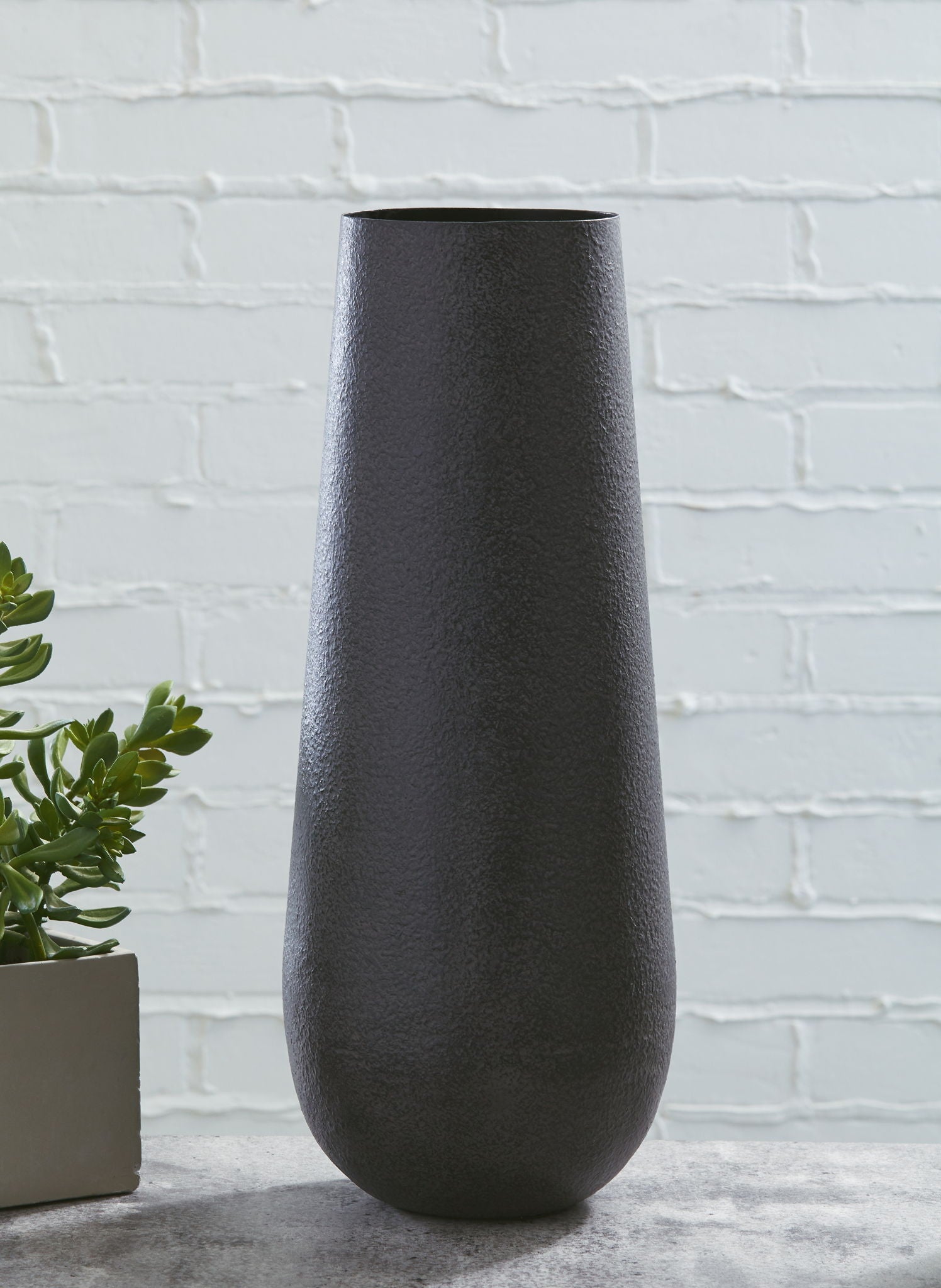 Fynn - Vase - Urban Living Furniture (Los Angeles, CA)