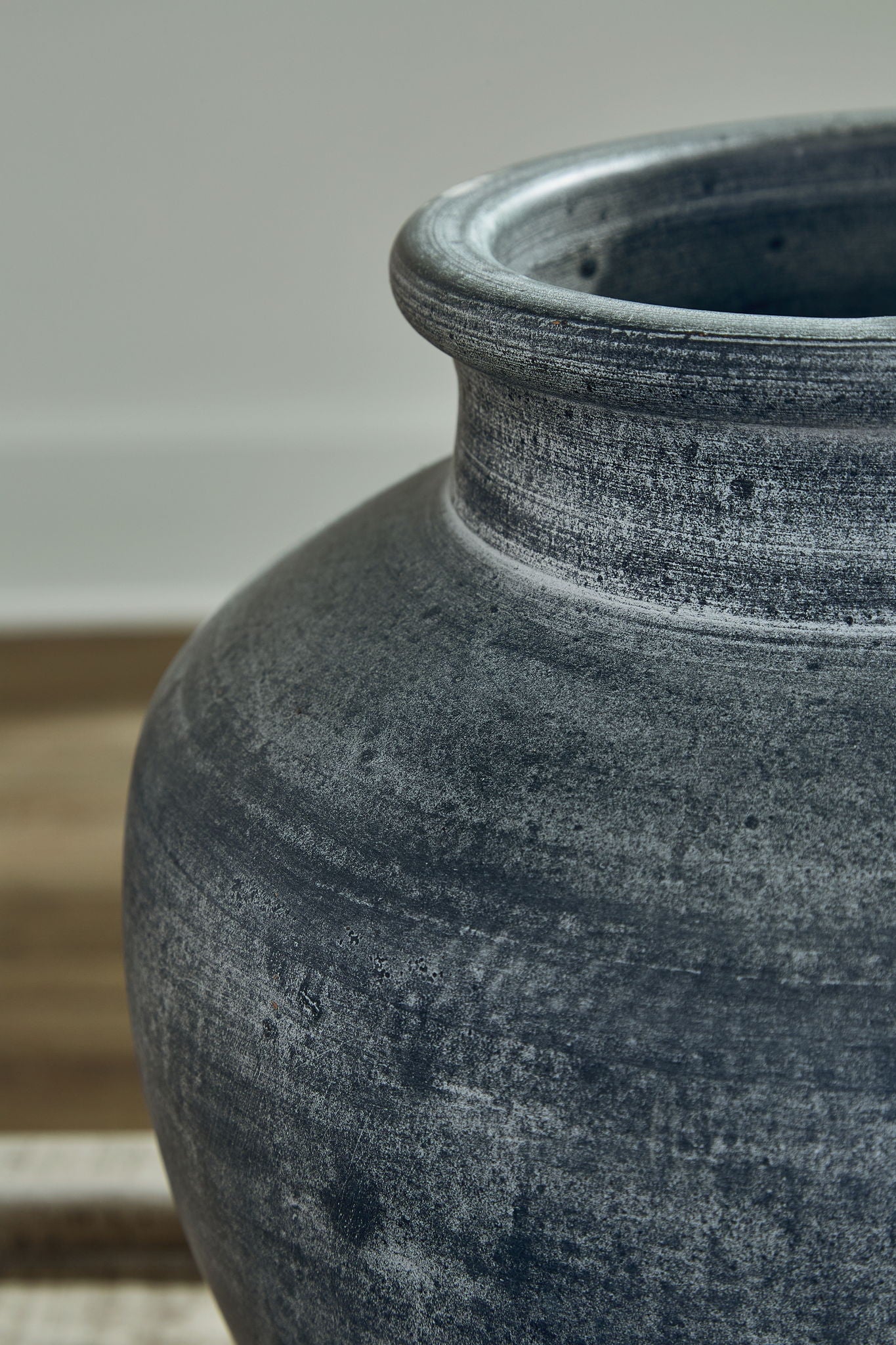Meadie - 12" Vase - Urban Living Furniture (Los Angeles, CA)