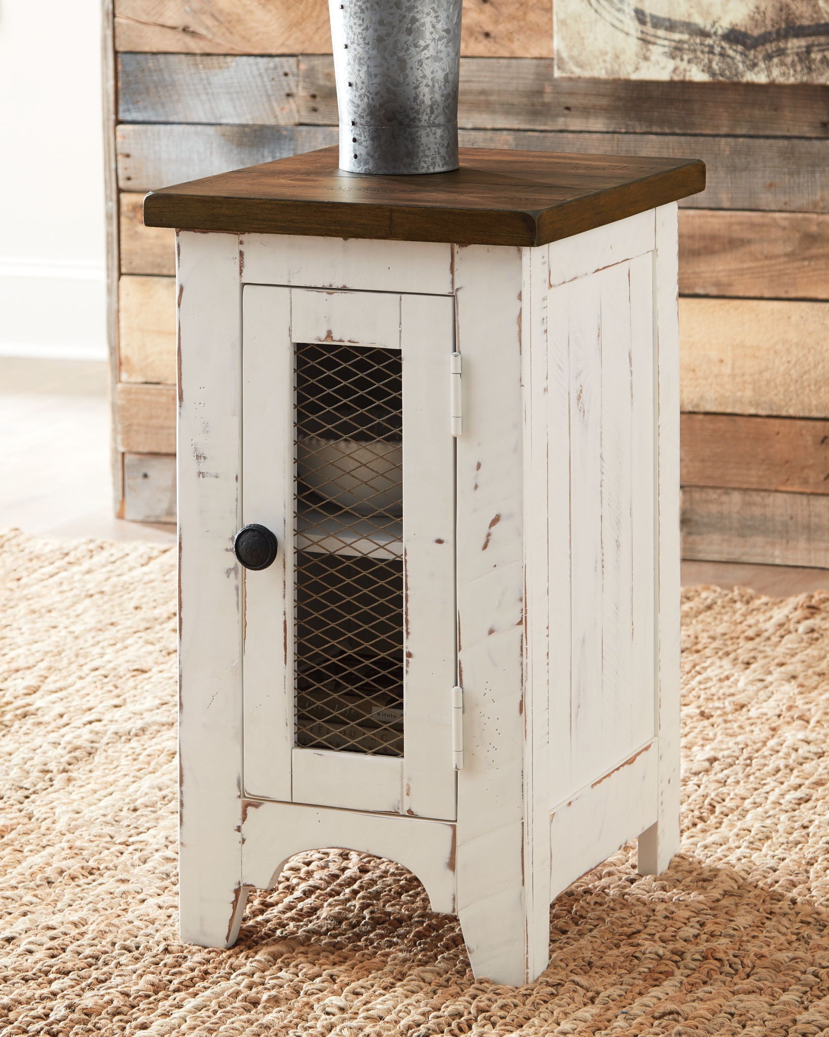 Wystfield - Chair Side End Table - White / Brown - Urban Living Furniture (Los Angeles, CA)