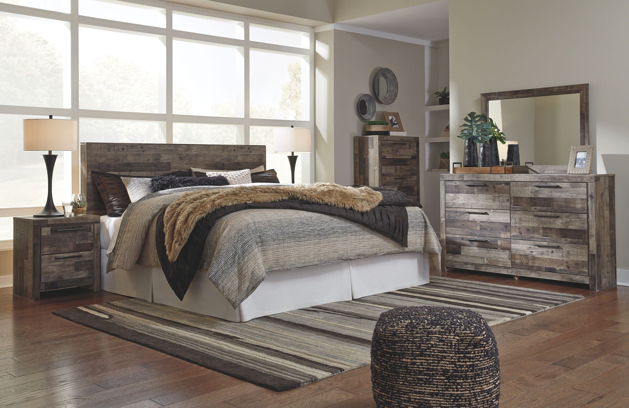 Derekson - Dresser, Mirror - Urban Living Furniture (Los Angeles, CA)