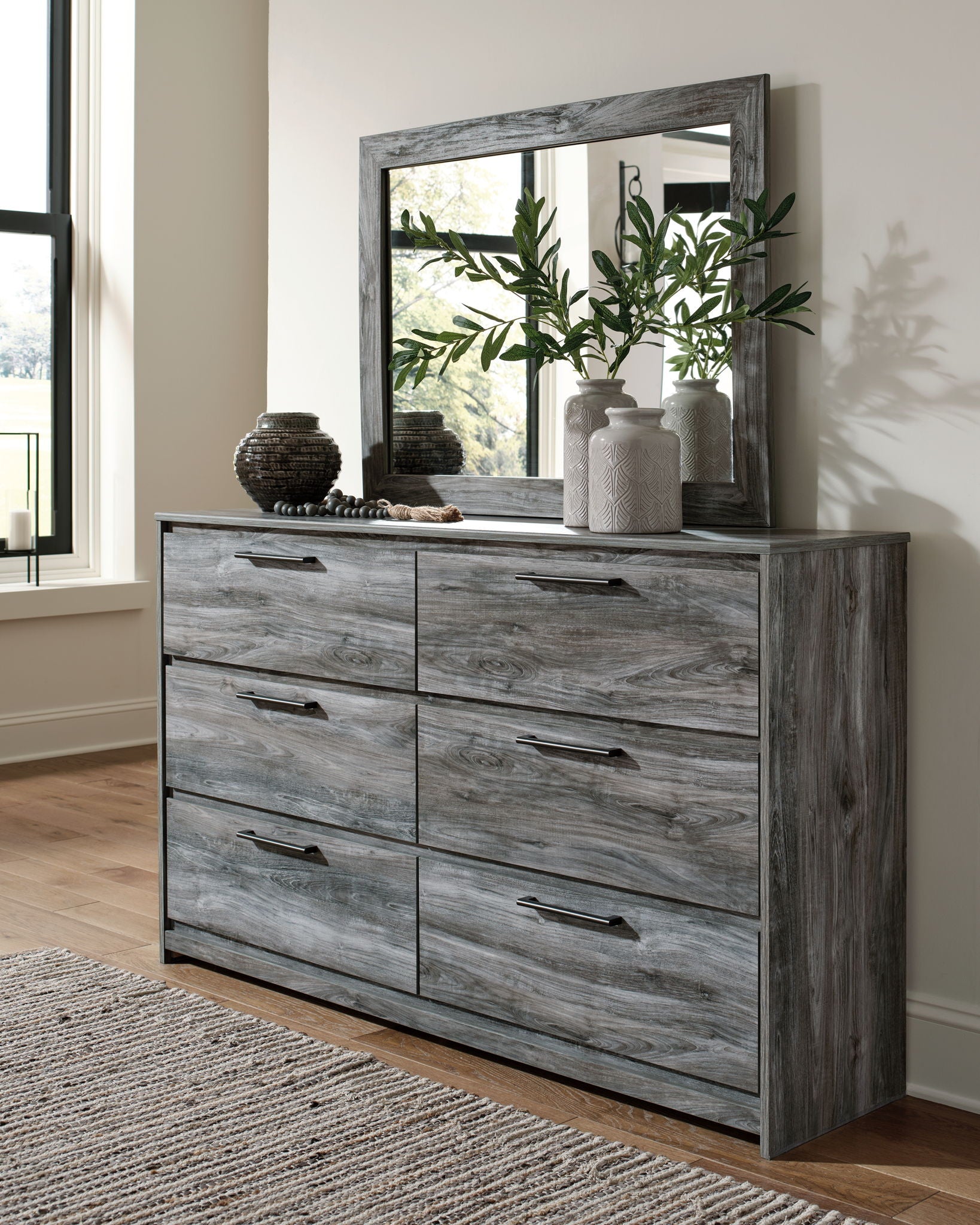 Baystorm - Six Smooth Drawer Dresser - Urban Living Furniture (Los Angeles, CA)