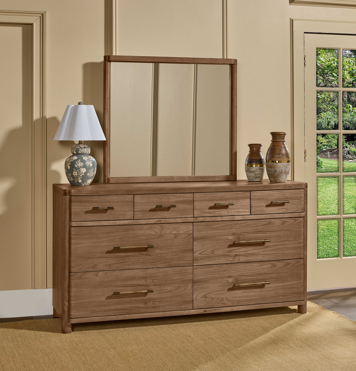 Hollis - 8 Drawer Dresser - Cabin Glow