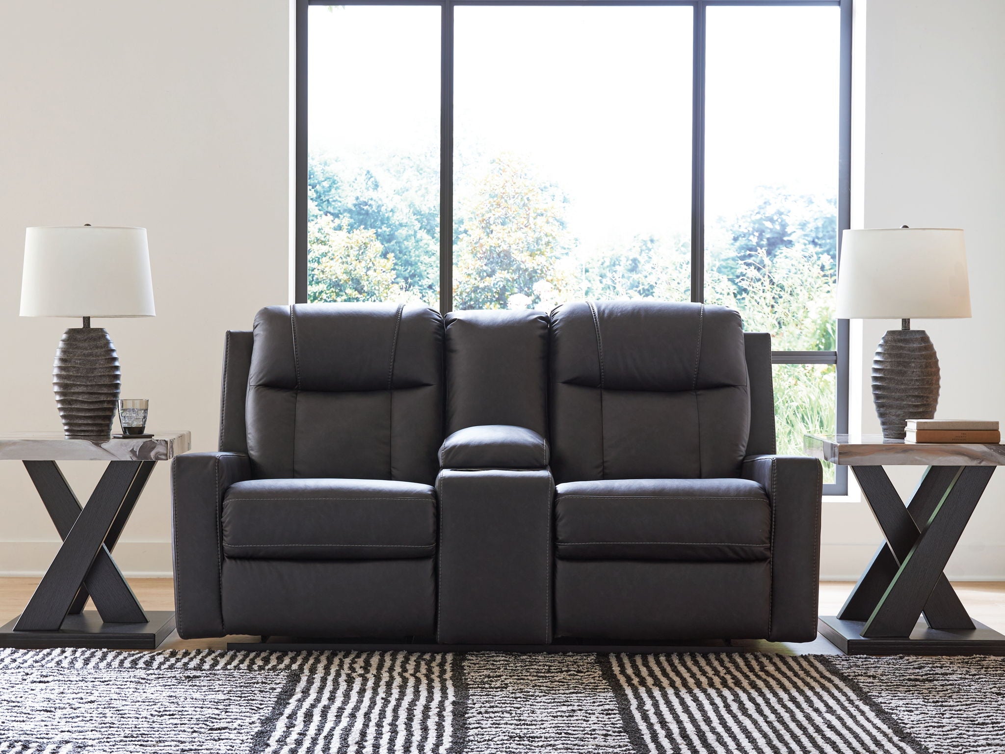 Mackmenville - Double Reclining Loveseat With Console - Urban Living Furniture (Los Angeles, CA)