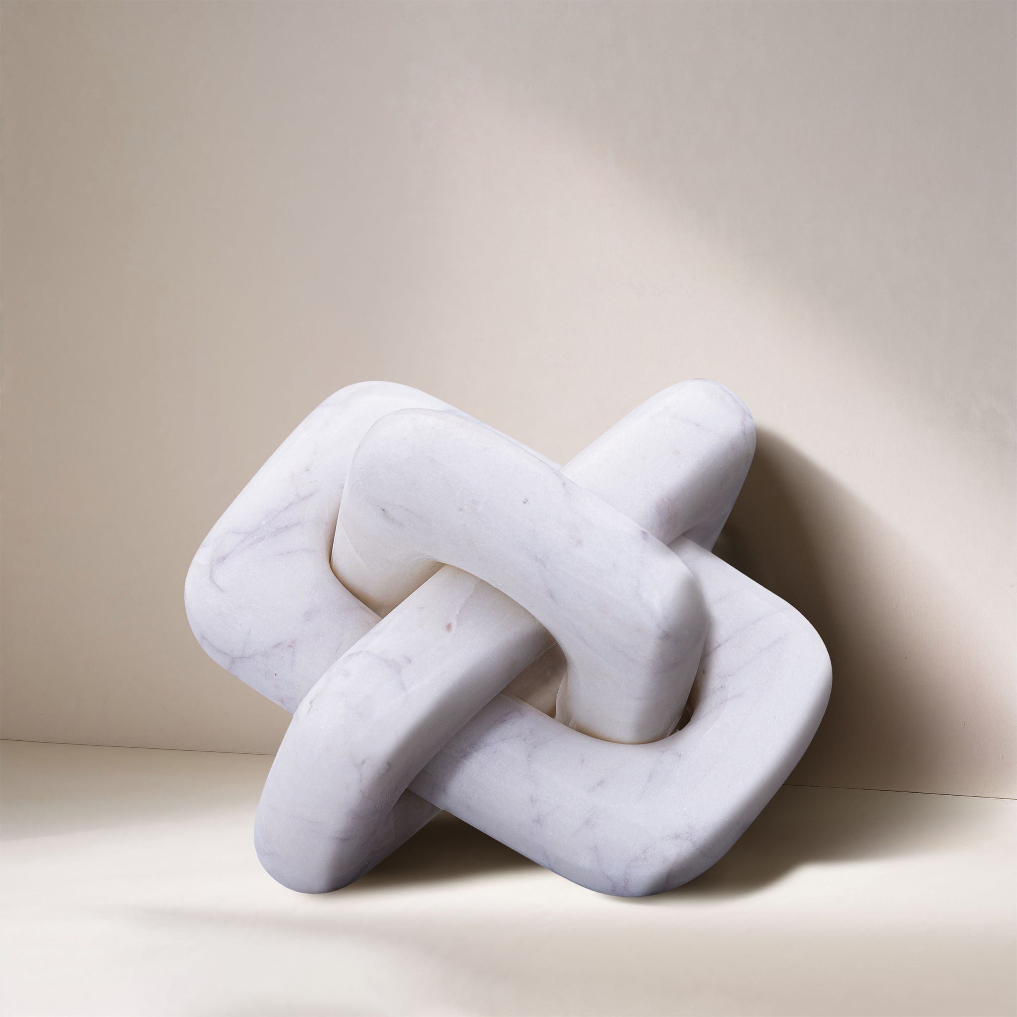 Bond - Marble Decorative Knot