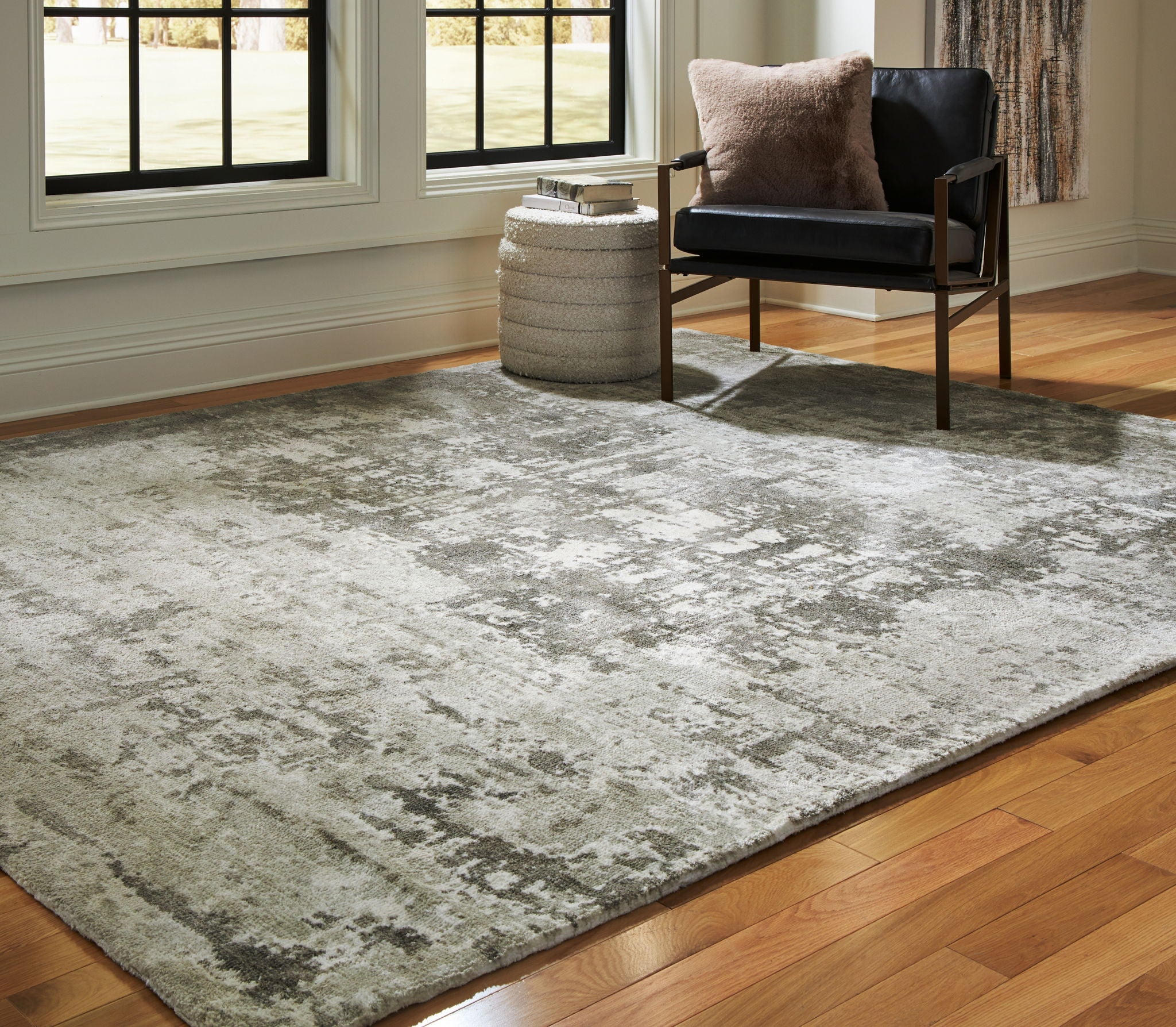 Valmontic - Rug - Urban Living Furniture (Los Angeles, CA)