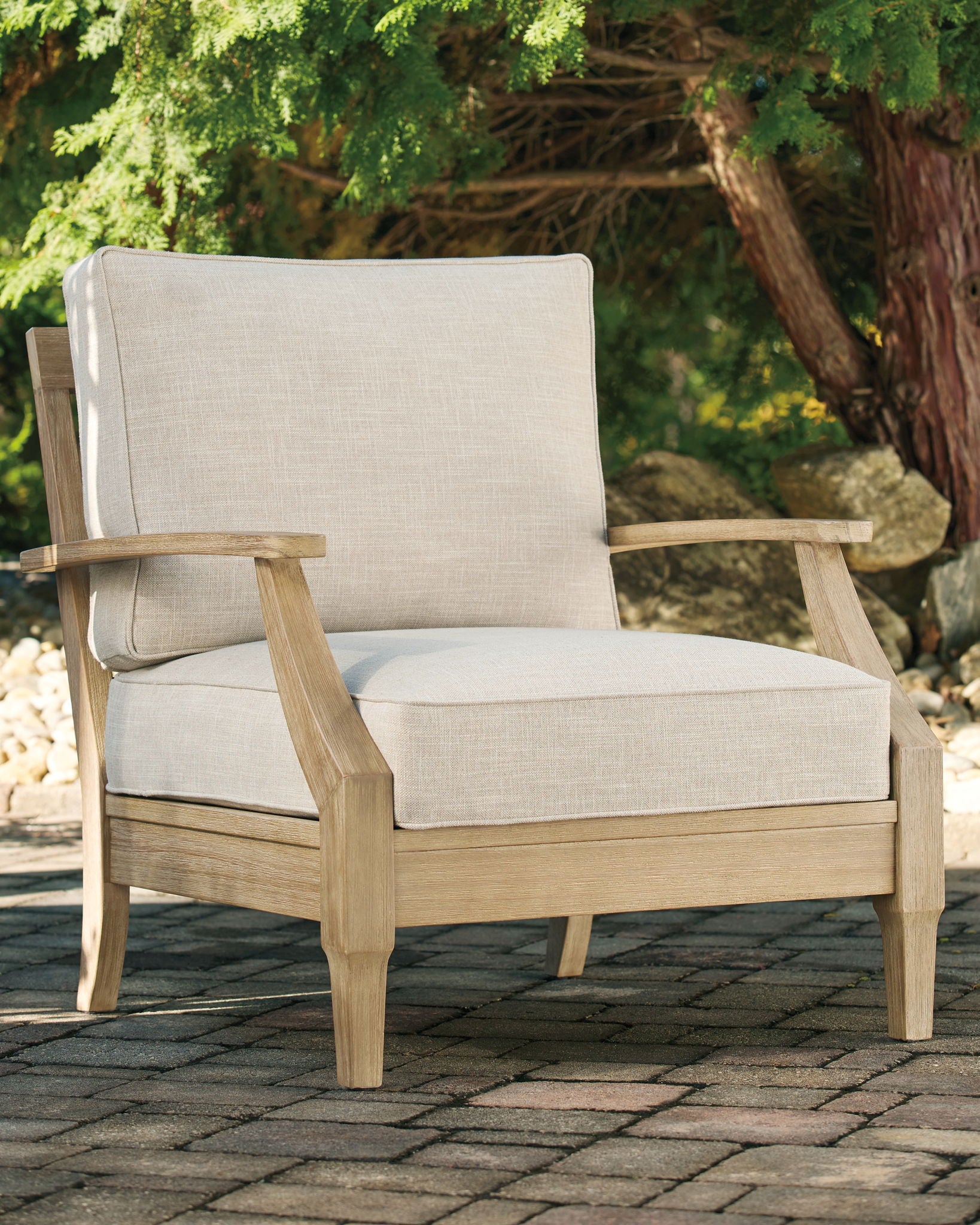 Clare View - Beige - Lounge Chair w/Cushion - Urban Living Furniture (Los Angeles, CA)