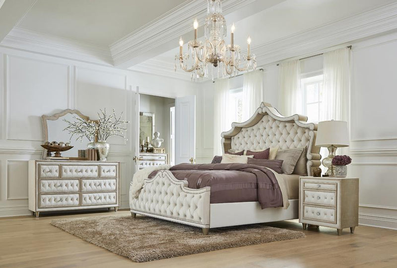 223521KW-S4 CALIFORNIA KING BED 4 PC SET