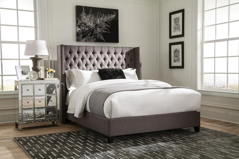 G301405 C King Bed - Urban Living Furniture (Los Angeles, CA)