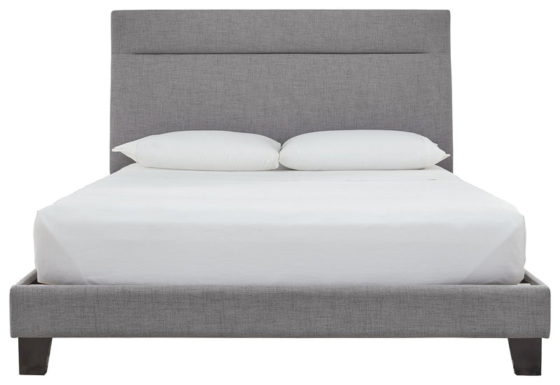 Adelloni - Upholstered Bed