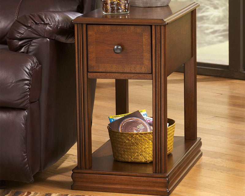Breegin - Chair Side End Table - Removable Tray