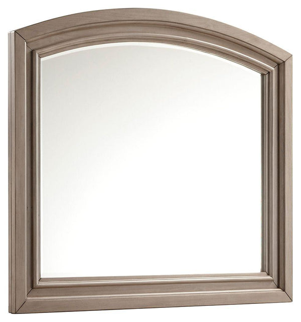 Lettner - Bedroom Mirror image