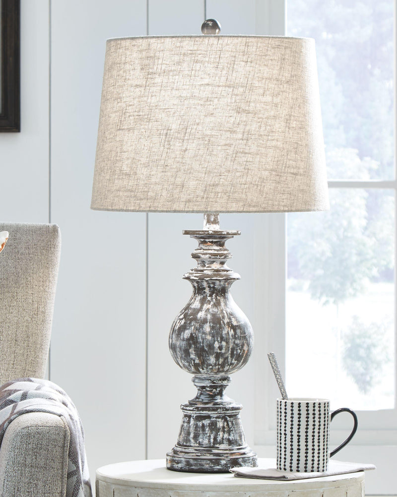 Macawi - Poly Table Lamp (2/cn)