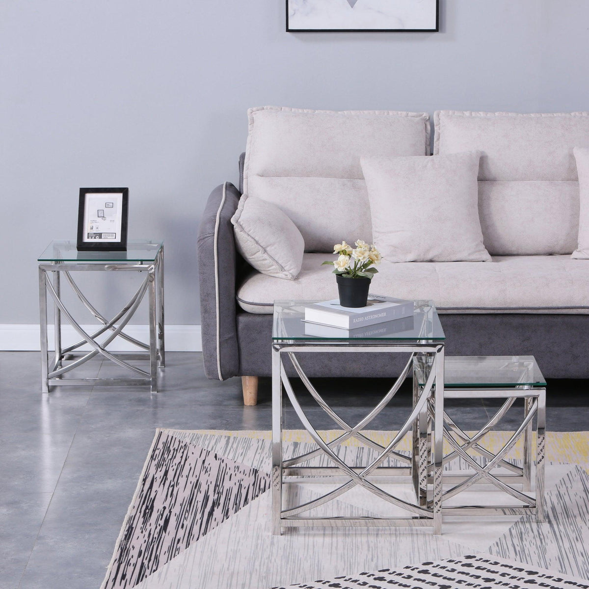 3 Pieces Silver Square Nesting Glass End Tables Small Coffee Table Set Stainless Steel Small Coffee Tables with Clear Tempered Glass 18 Modern Minimalist Side Table for Living Room Curve Urban Livi...
